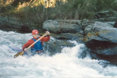 Le Saut du Pêcheur (seuil plus marqué dans la boucle des 7 rapides, 3+ voire 4 selon le niveau d'eau)